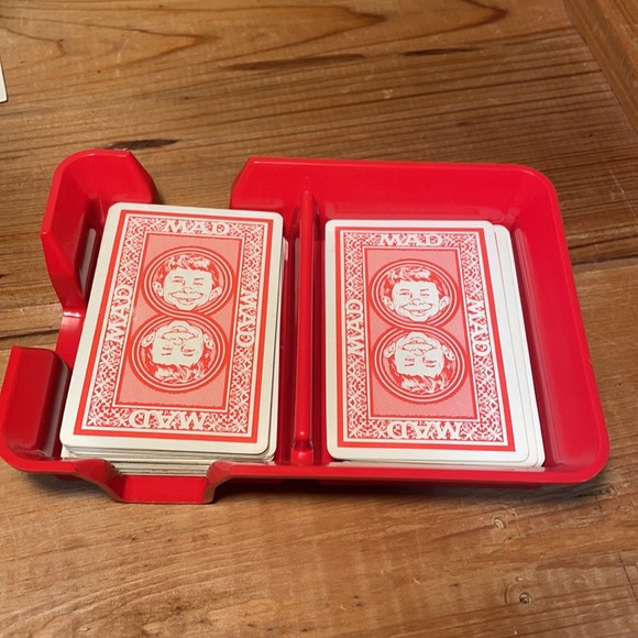 1979 Instructions to a 1980 "MAD" card game! All pieces and Madness Included! - Picture 15 of 16